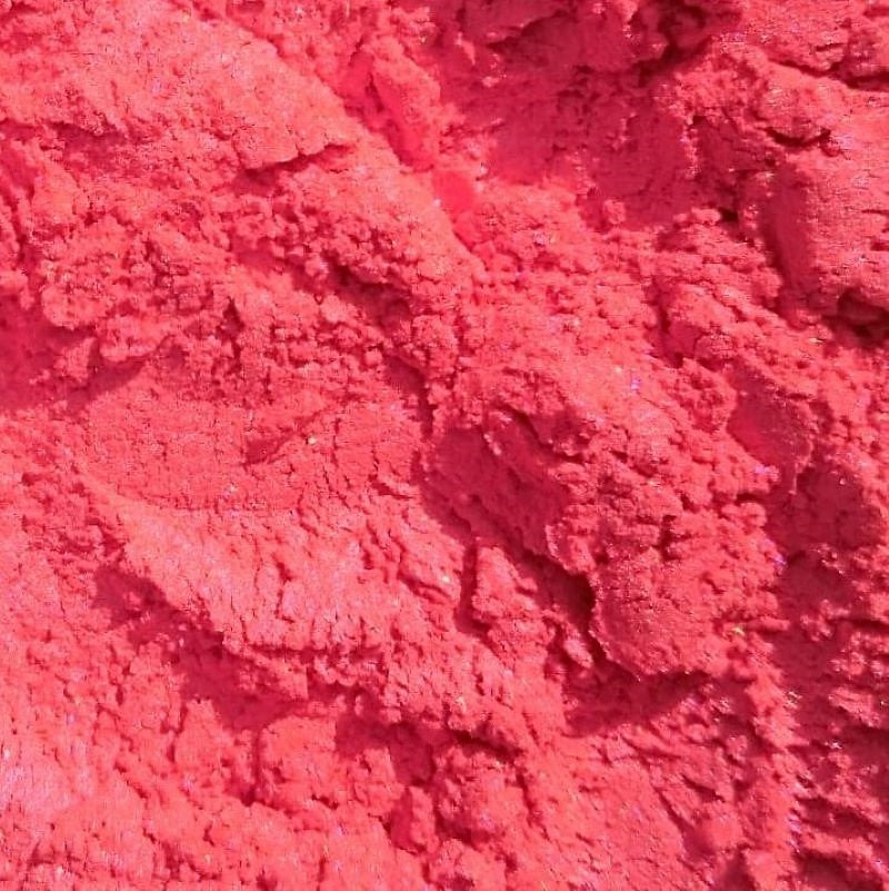 Iridescent red mica